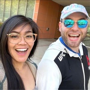 Meet your Posher, Tats